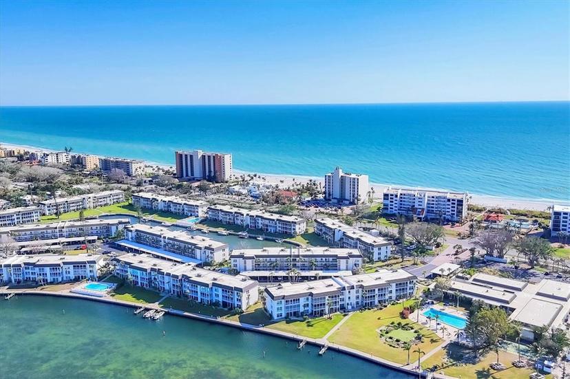 Picture of 4380 Exeter Drive Unit 304, Longboat Key FL 34228