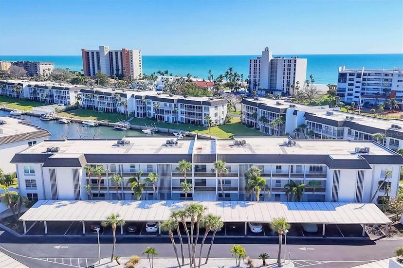 Picture of 4380 Exeter Drive Unit 304, Longboat Key FL 34228