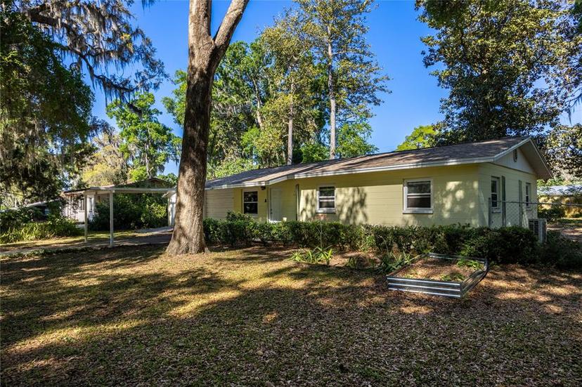 Picture of 319 SE 71St Street, Gainesville FL 32641