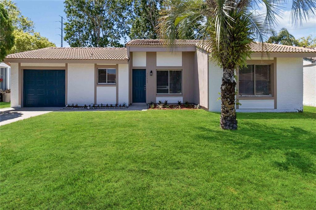 Picture of 10665 Whitman Circle, Orlando, FL 32821
