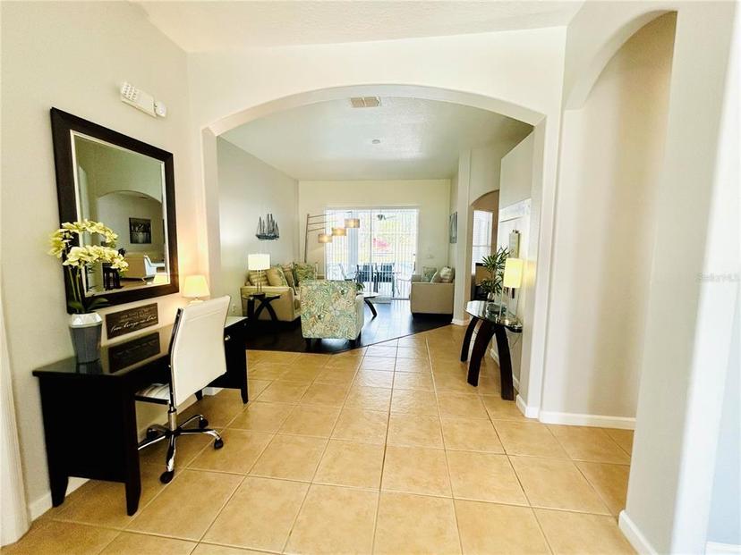 Picture of 618 N Hampton Drive, Davenport FL 33897