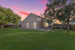 Picture of 2058 Crosscreek Court, Oviedo, FL 32766
