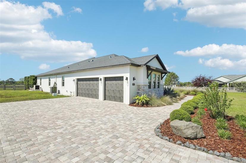 Picture of 32860 Drake Estates Way, Dade City FL 33525