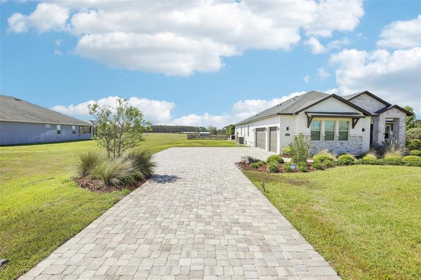 Picture of 32860 Drake Estates Way, Dade City FL 33525