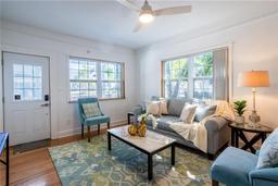 Picture of 56 W Park Street, Tarpon Springs, FL 34689