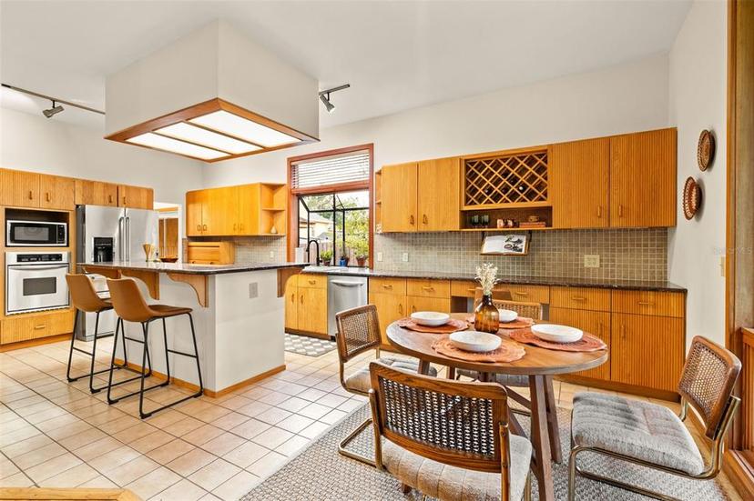 Picture of 1555 Waterwitch Drive, Orlando FL 32806
