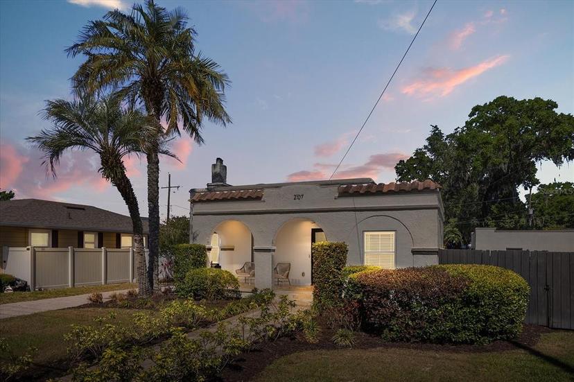 Picture of 2107 Delaney Avenue, Orlando FL 32806