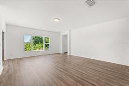 Picture of 340 Irving Bend Drive, Groveland, FL 34736