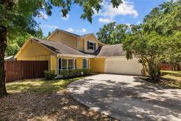 Picture of 305 Bryan Oak Avenue, Brandon, FL 33511