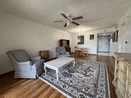 Picture of 11485 Oakhurst Road Unit 319, Largo, FL 33774