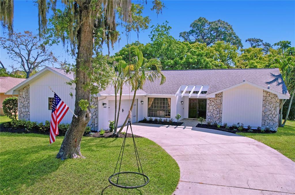 Picture of 2473 Indian Trail W, Palm Harbor, FL 34683