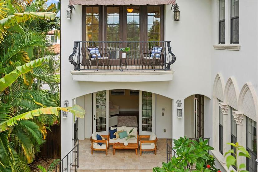Picture of 601 Bosphorous Avenue, Tampa FL 33606