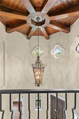 Picture of 601 Bosphorous Avenue, Tampa, FL 33606