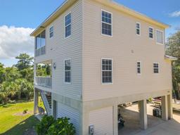 Picture of 4514 Fishman Avenue, Weeki Wachee, FL 34607
