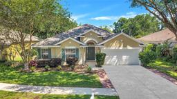 Picture of 1518 Rolling Meadow Drive, Valrico, FL 33594
