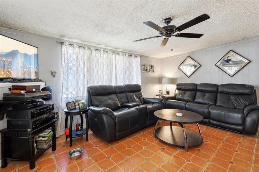 Picture of 525 E Foothill Way, Casselberry FL 32707