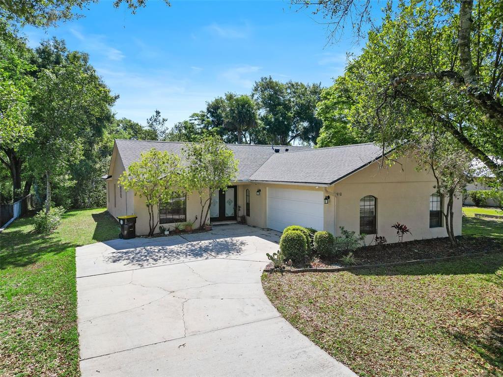 Picture of 510 N Leavitt Avenue, Orange City, FL 32763
