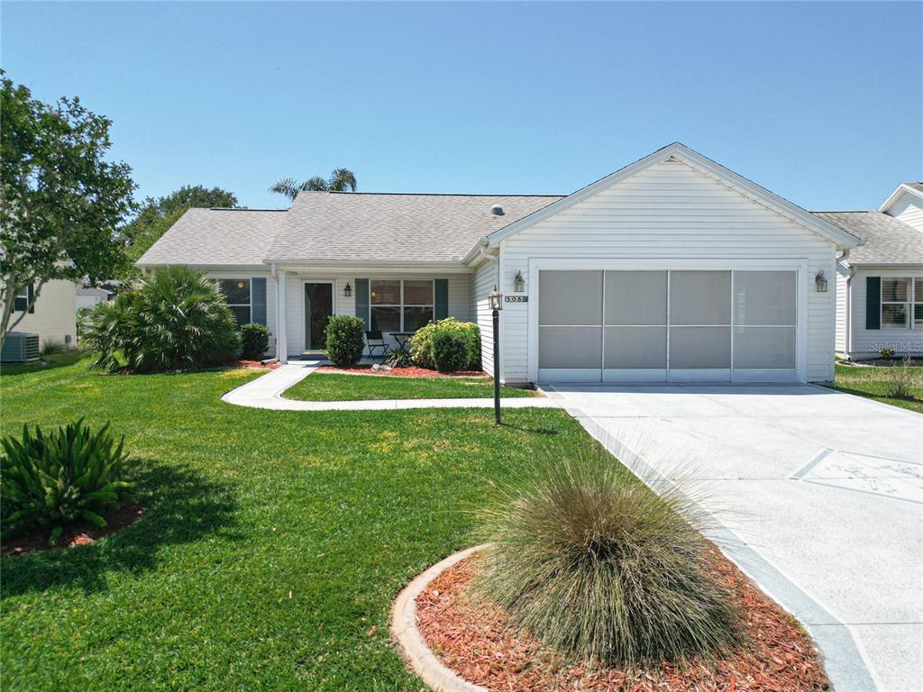 Picture of 508 Carrera Drive, Lady Lake, FL 32159