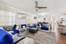 Picture of 5302 Aloha Seed Drive, Seffner, FL 33584
