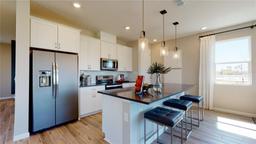 Picture of 812 Lake Dell Road, Dundee, FL 33838