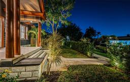Picture of 2536 Burlington Avenue N, St Petersburg, FL 33713