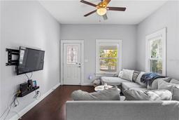 Picture of 107 W Amelia Avenue, Tampa, FL 33602