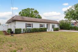 Picture of 8721 Bay Crest Lane, Tampa, FL 33615