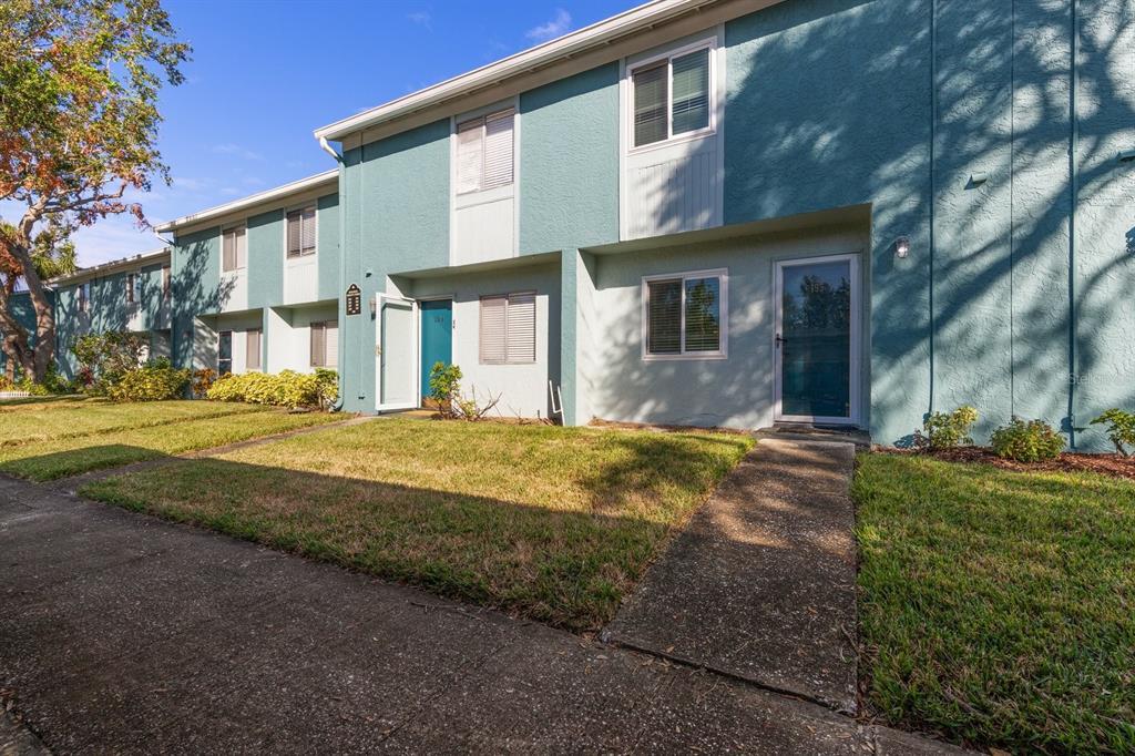 Picture of 195 114Th Avenue Ne Unit 195, St Petersburg, FL 33716