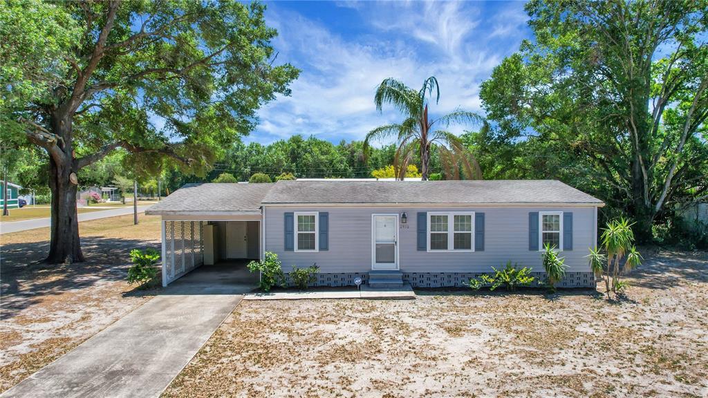 Picture of 2950 Arbor Ridge Boulevard, Fruitland Park, FL 34731