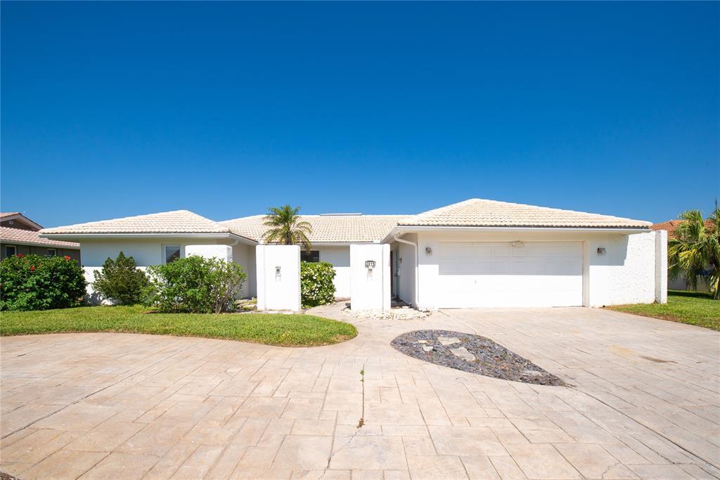 Picture of 2015 Hawaii Avenue Ne, St Petersburg, FL 33703
