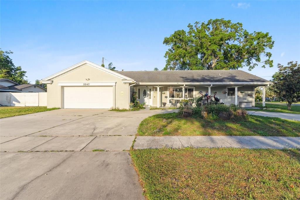 Picture of 5547 Kingswood Drive, Orlando, FL 32810