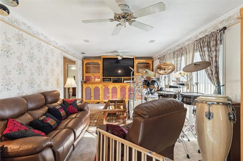 Picture of 5547 Kingswood Drive, Orlando FL 32810