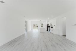 Picture of 741 Marion Oaks Ln, Ocala, FL 34473