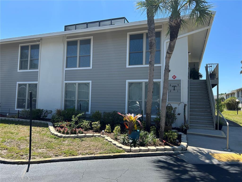 Picture of 1935 Conway Road Unit T6, Orlando, FL 32812