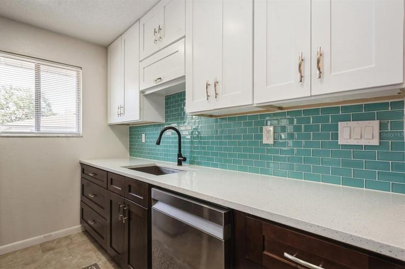 Picture of 1821 Bough Avenue Unit 4, Clearwater FL 33760