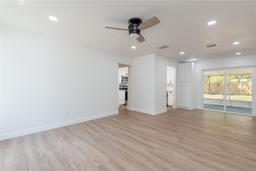 Picture of 702 Briarcliff Drive, Valrico, FL 33594