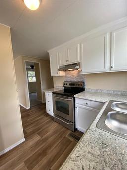 Picture of 28629 Bougainvillea Avenue, Paisley, FL 32767