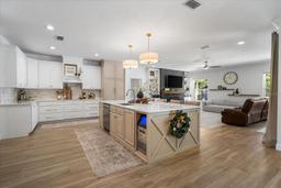 Picture of 23810 NW 142Nd Avenue, High Springs, FL 32643