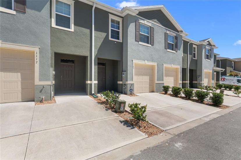Picture of 1121 Blue Jay Drive, Davenport FL 33837