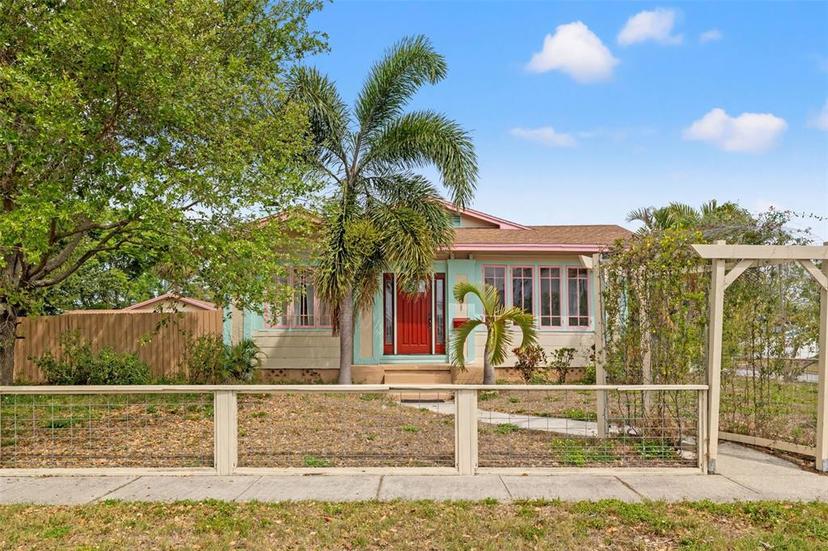 Picture of 3301 6Th Avenue N, St Petersburg FL 33713