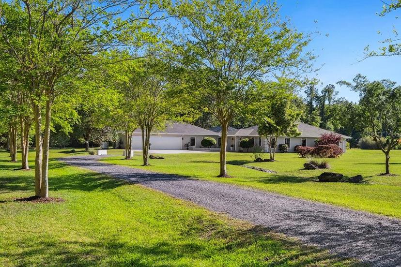 Picture of 10209 NW 209Th Lane, Alachua FL 32615