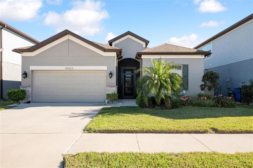 Picture of 10303 Malvasia Avenue, Riverview FL 33578