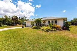 Picture of 11105 Pendleton Avenue, Englewood, FL 34224