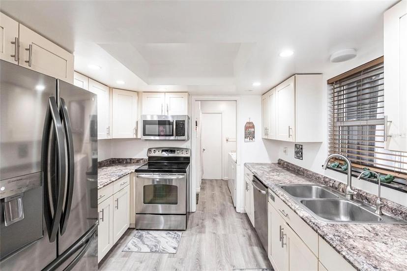 Picture of 11105 Pendleton Avenue, Englewood FL 34224