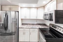 Picture of 11105 Pendleton Avenue, Englewood, FL 34224