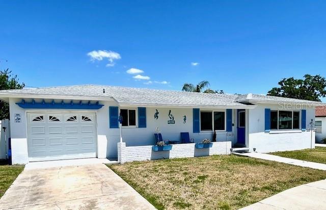 Picture of 10633 Lake Vista Drive, Seminole, FL 33772