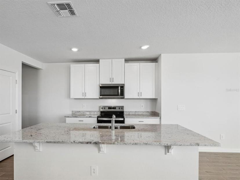 Picture of 137 Whiteland Bend, Nokomis FL 34275