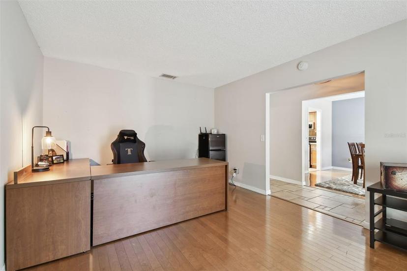Picture of 13803 Cherry Brook Lane, Tampa FL 33618