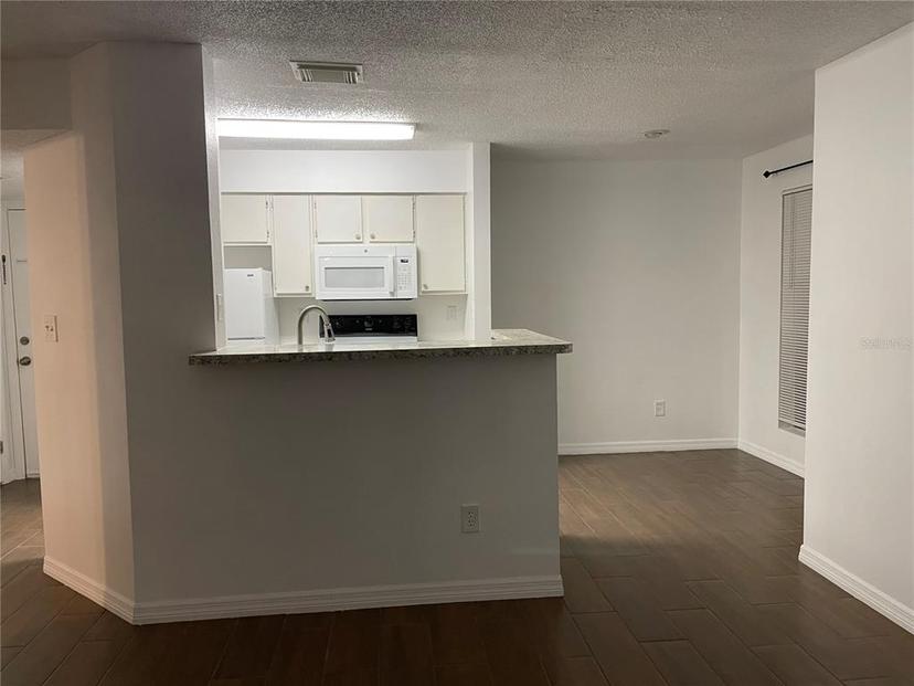 Picture of 8617 Fancy Finch Drive Unit 102, Tampa FL 33614