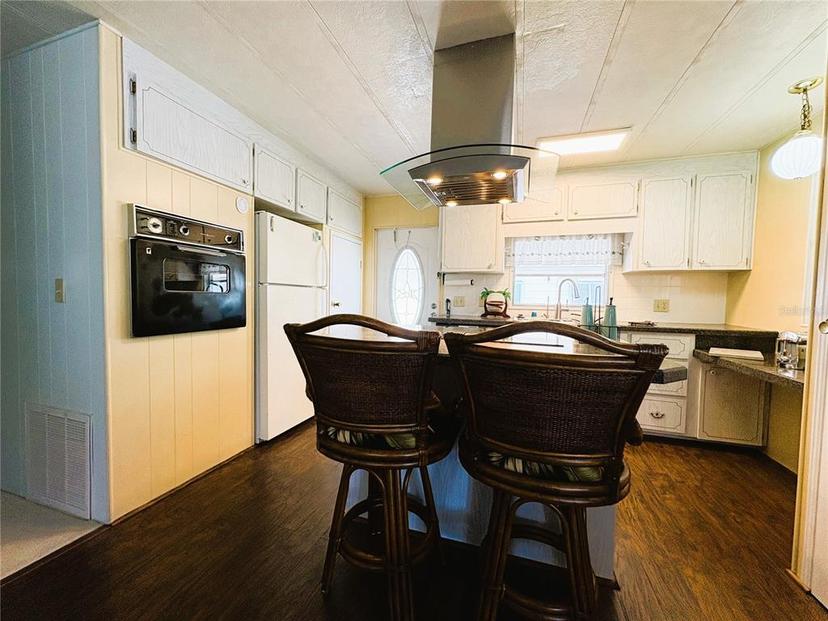 Picture of 2107 Palma Sola Boulevard Unit 95, Bradenton FL 34209